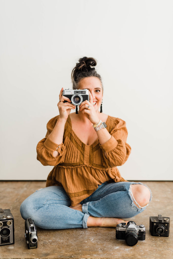 Capturing the Chaos Podcast with Brittnie Renee Photo | Family and Newborn Photography Education for new photographers looking to start and grow their business! 