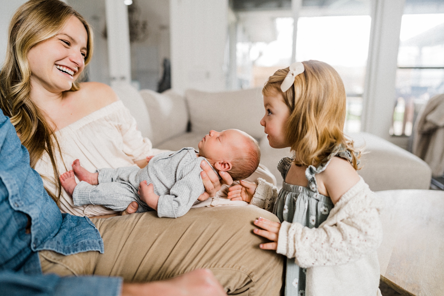 In-Home Newborn Session with Toddler in Dallas, Texas | Brittnie Renee Photo 